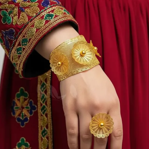 Sultanate Sunburst Filigree Bangle Ring Set - Product Image