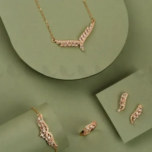 Wrenna Pendant - Product Image