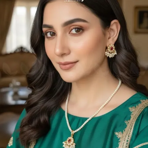 Estuary Petite Floral Necklace Set - Product Image