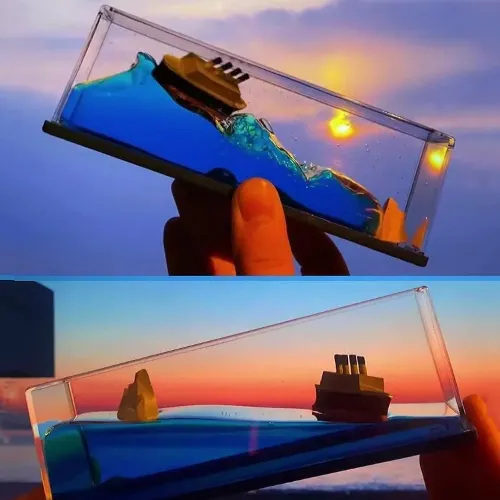 TITANIC