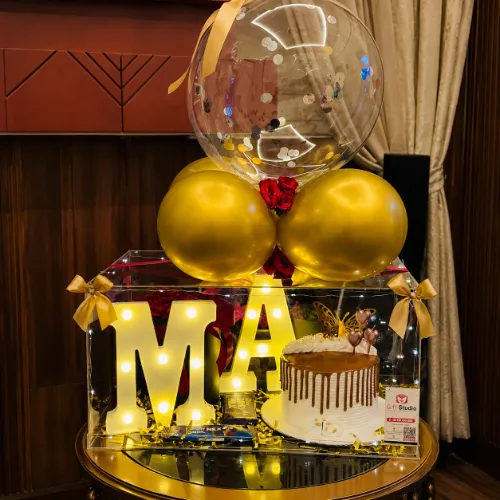 Anniversary Cake &amp;amp;amp; LED Acrylic Gift Hamper