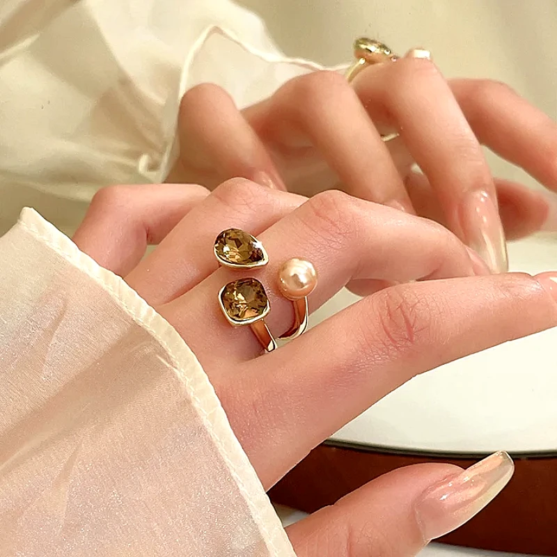 Brown Stone Pearl Ring