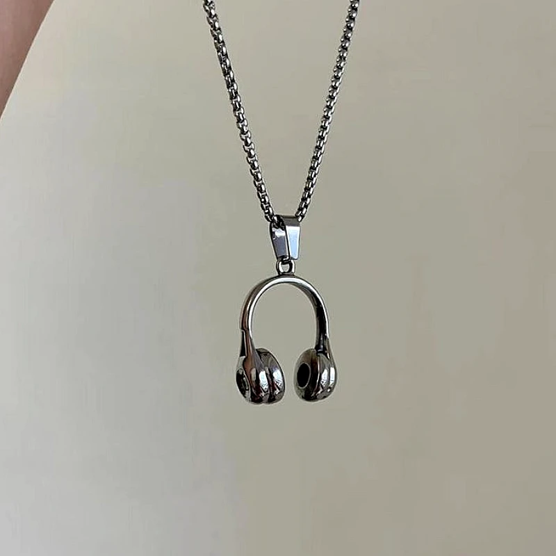 Headphone Pendant Chain Necklace