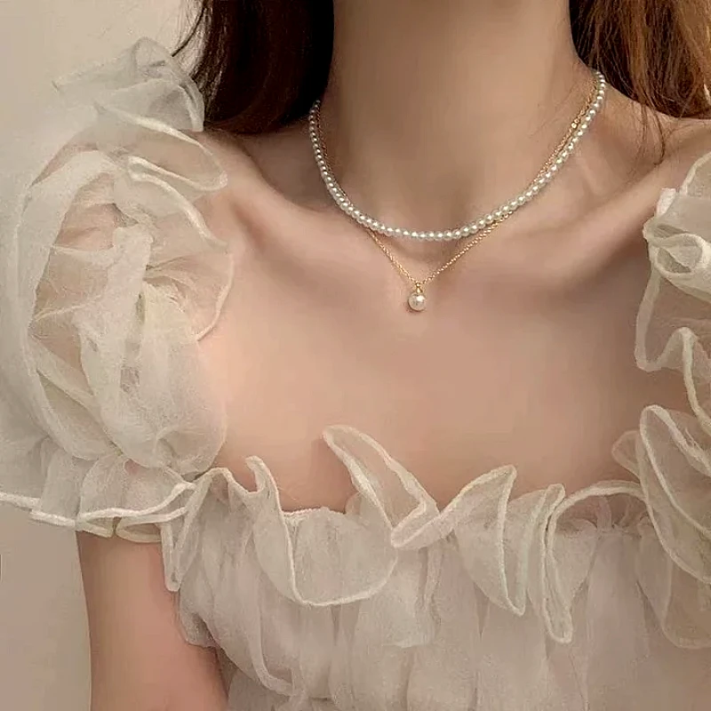 Layered Pearl Pendant Necklace