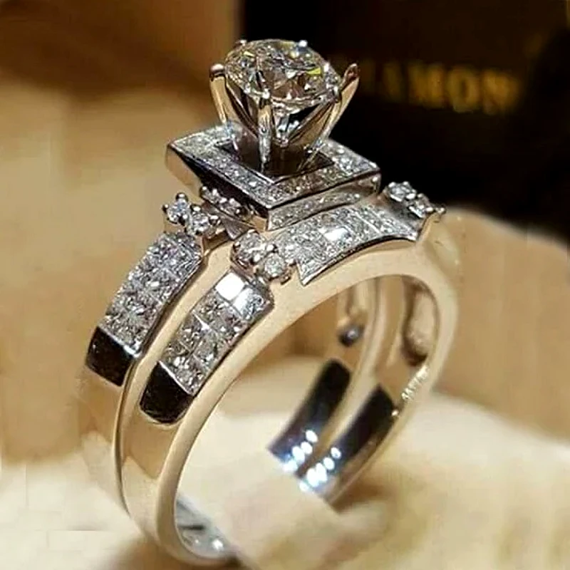 Luxury Diamond Square Solitaire Ring 
