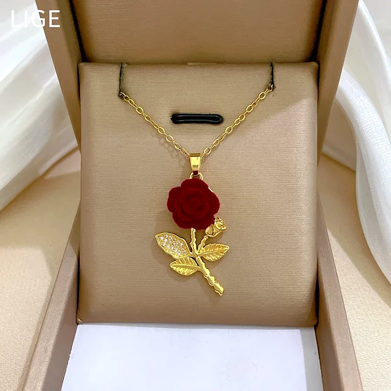 Luxury Red Rose Gold Pendant Necklace