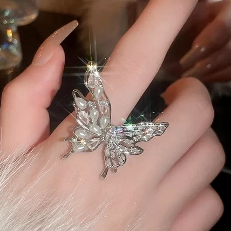 Pearl Butterfly Statement Ring