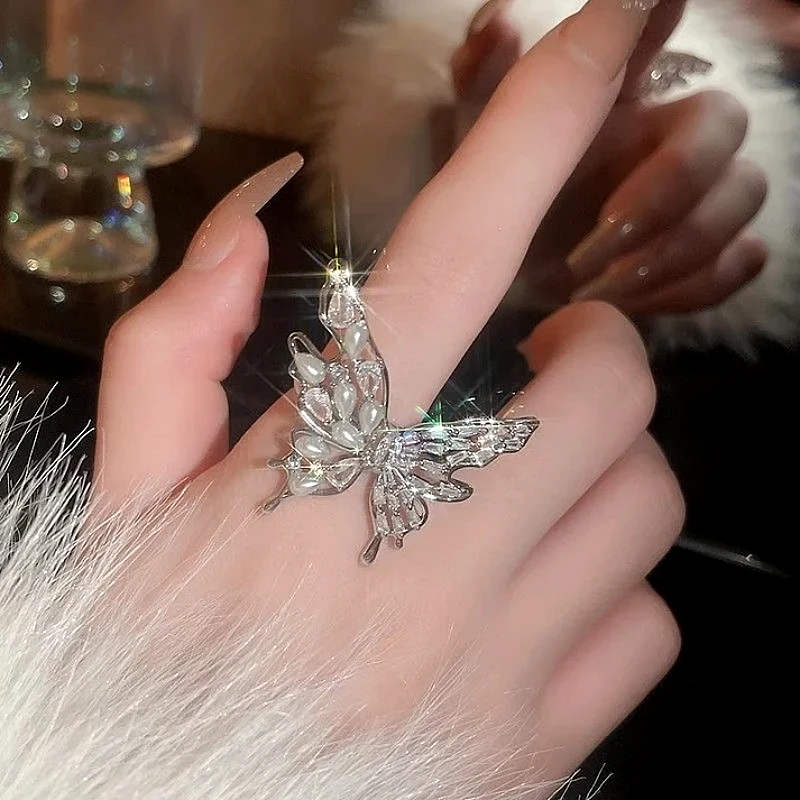 Pearl Butterfly Statement Ring