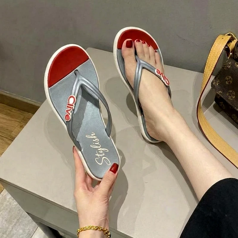 Premium Stylish Rubber Comfort Flip Flops