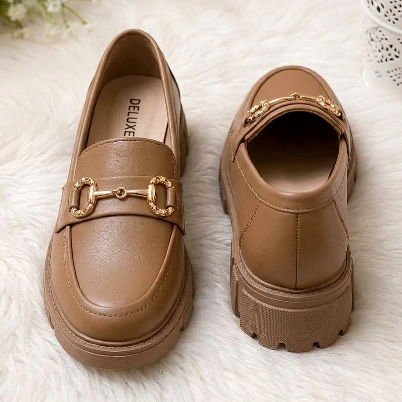 Rubber soft Elegant Buckle Royal Loafers 