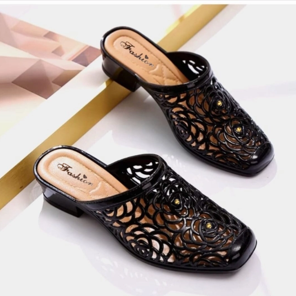 Rubber soft flower pattern heel shoes