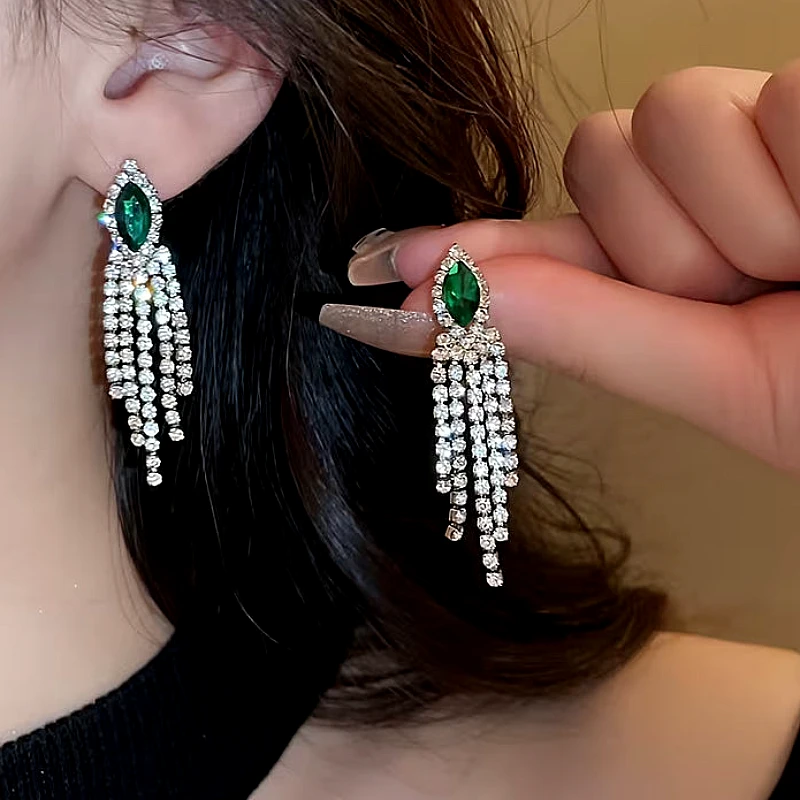 Silver-Tone Green Marquise Crystal V-Shap set